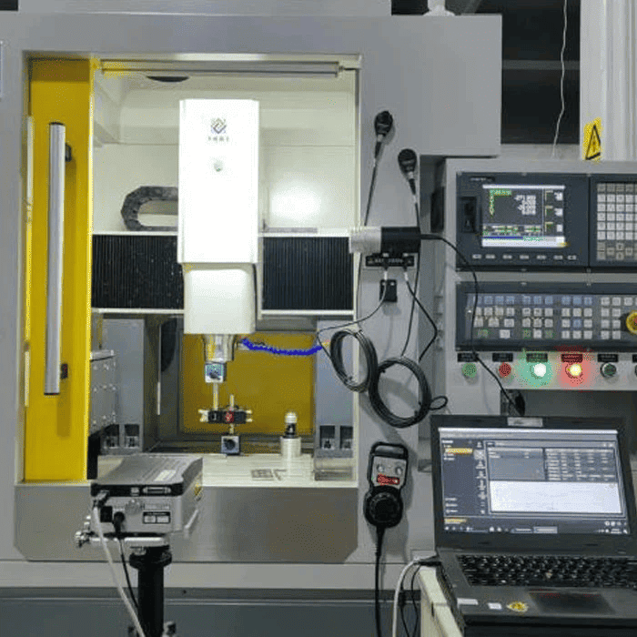 4 अक्ष Cnc वुड लेथ मशीन